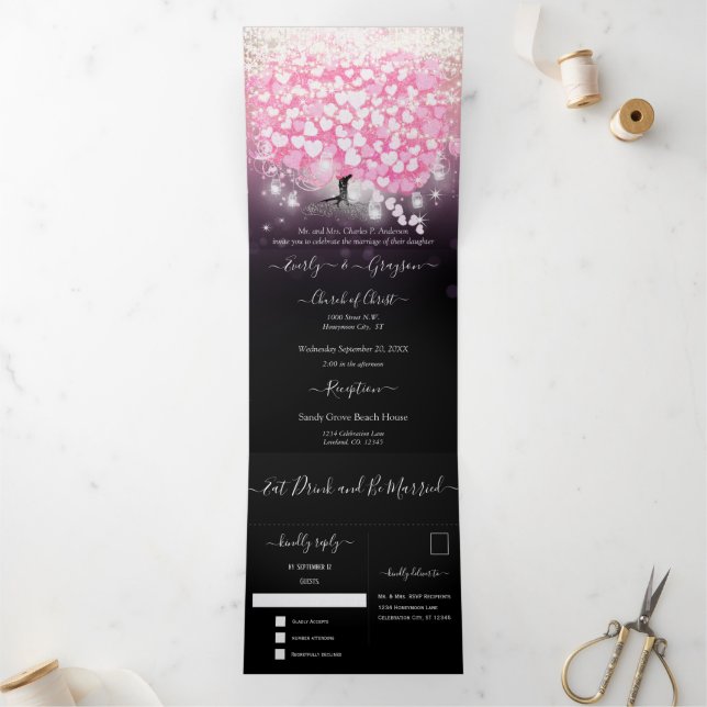 Elegante Rosa- und Schwarzherzleaf-Hochzeit Dreifach Gefaltete Einladung (Innenseite)