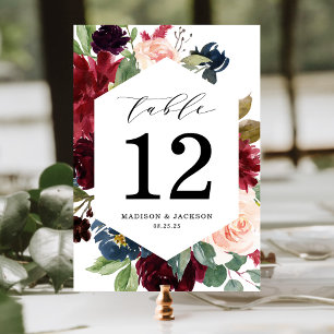 Elegante Rosé-Bordeaux- und Navy-Blumenhochzeit Tischnummer