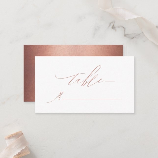 Elegante Rose Gold Calligraphy Metallic Wedding Platzkarte (Vorderseite/Rückseite Beispiel)