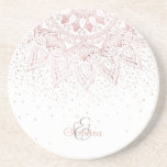 Elegante Rose Gold Dots Mandala Sandstein Untersetzer<br><div class="desc">Dieser bezaubernde Mandalabilddruck verbindet geometrische Elemente in Rose Gold mit einem Konfetti-Fleckenmuster, was zu einem eleganten und femininen Design führt. Die Mandala-Blume und die rot-rosa Farbtöne mildern das Gesamtbild, während geometrische Formen harmonisch in einem Kreis von Blume verschmelzen. Die Imitate Rose goldene metallische Textur fügt Schimmer hinzu, und der weiße...</div>