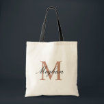 Elegante Rose Gold Personalisiert Monogram Tot Bag Tragetasche<br><div class="desc">Fügen Sie Ihren Alltagsessentials eine Touch von Eleganz hinzu, mit dieser eleganten Rose goldfarben personalisierten monogramm Totbeutel. Mit einem schicken, minimalistischen Design mit Ihrem maßgeschneiderten Monogramm in einer atemberaubenden Rose Goldfarbe, ist diese Tasche so funktionell wie stilvoll. Egal ob Sie ins Büro gehen, Aufträge ausführen oder Freunde für einen lässigen...</div>