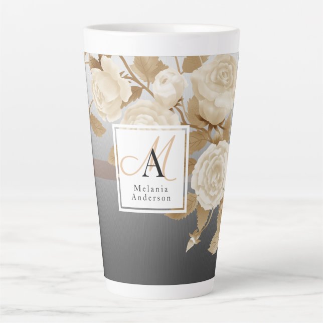 Elegante Rose Gold Silver Monogram Milchtasse (Vorderseite)
