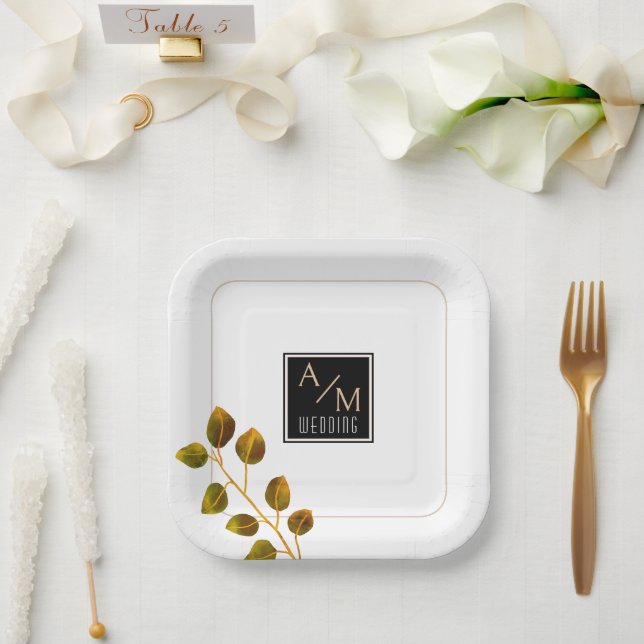 Elegante Rose Monogram White Pappteller (Hochzeit)