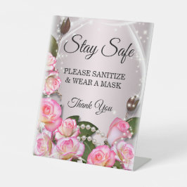 Elegante Rosen und Perlen bei Hochzeiten Sockelschild