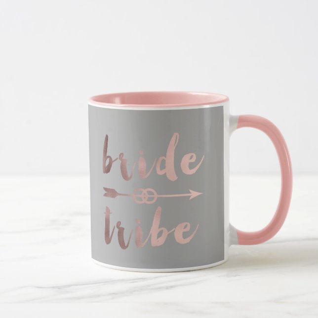 elegante Rosengoldbrautstammpfeil-Hochzeitsringe Tasse (Rechts)