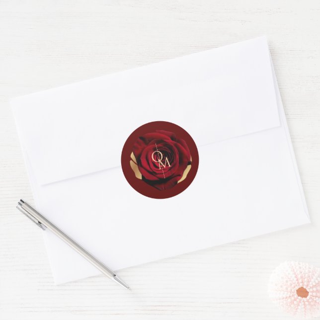 Elegante Rote Rose Hochzeit Runder Aufkleber (Umschlag)