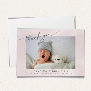 Elegante Rötliche Textur Schrift Baby Geburt Zwei Dankeskarte