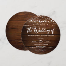 Elegante rustikale Barnholz-String-Lichter Hochzei