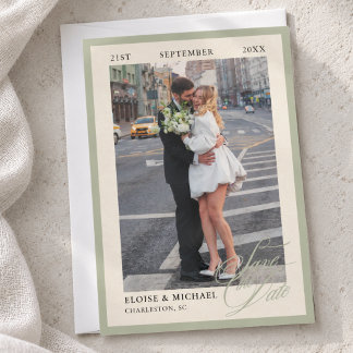 Elegante Salbeigrüne Kalligrafie-Editorial-Foto Save The Date