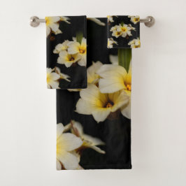 Elegante Satin-Blume auf Schwarz Badhandtuch Set