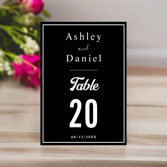 Elegante schick Schwarz-Weiß-Minimal-Hochzeit Tischnummer (Von Creator hochgeladen)