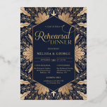 Elegante schicke Marine und reale Goldfolie-Probe Folieneinladung<br><div class="desc">Elegante schicke Marine und echte Goldfolie-Probe-Dinner Einladungen Wenn es um Ihren Hochzeitstag geht, gibt es nichts falsch mit ein wenig Glücksspiel. Sie können damit beginnen, indem Sie mit Ihrer Einladungssuite den Ton festlegen. Eine tolle Möglichkeit, Ihren Hochzeitsaufenthalten etwas Glanz zu verleihen, ist ein Folienelement. Egal ob Sie einen modernen oder...</div>