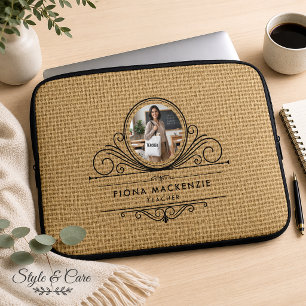 Elegante Schrift Natur-Jute-Textur Laptopschutzhülle
