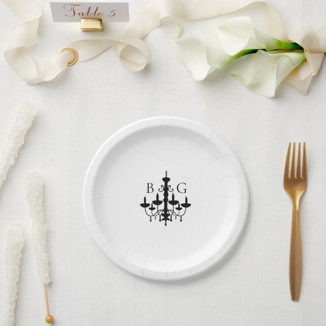 Elegante Schwarz-weiße Kronleuchter Monogram Weddi Pappteller (Hochzeit)