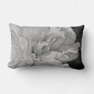 Elegante Schwarz-weiße Peelingflora Lendenkissen