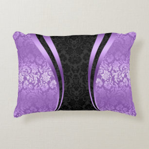 Elegante schwarze und violette florale Damastmuste Dekokissen