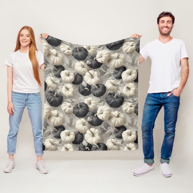 Elegante schwarze und weiße Pumpkins Fleecedecke (Beispiel)