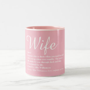 Elegante Script-Ehefrau Definition Girly Pink Fun Zweifarbige Tasse