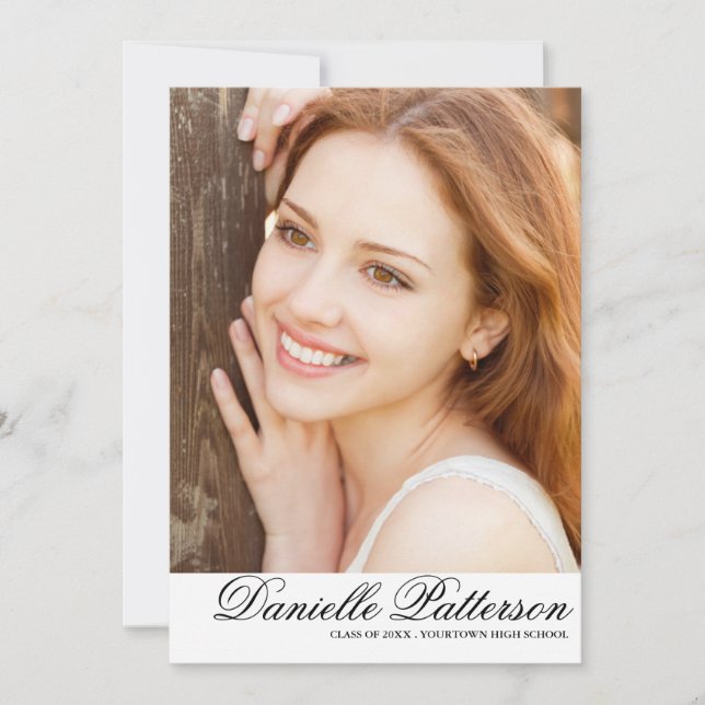 Elegante Script Foto Graduation Party Einladung (Vorderseite)