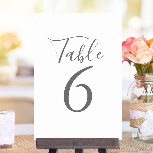Elegante Script, grau und weiß Tischnummern (Elegant Script Gray And White Table Numbers)