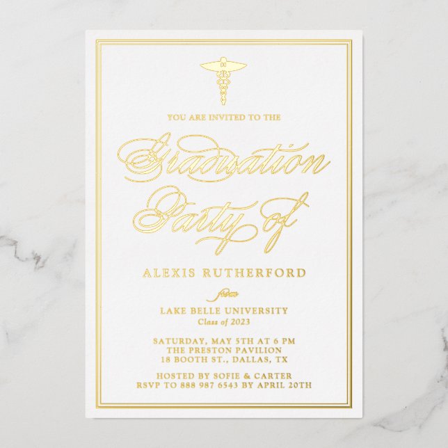 Elegante Script Medical School Graduation Party Folieneinladung (Vorderseite)