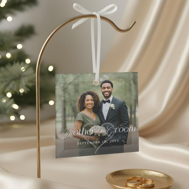 Elegante Script Mother of the Groom Foto Keepake Ornament Aus Glas (Elegant Script Mother of the Groom Photo Keepsake Glass Ornament)