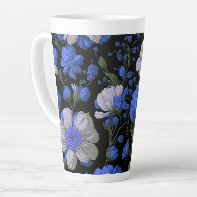 Elegante silberblaue, elegante Retrofloralen Milchtasse (Linke Ecke)