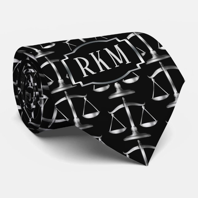 Elegante silberne Gesetzesmonogramm-Skalen von Krawatte (Gerollt)