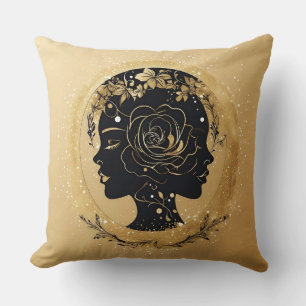 Elegante Silhouette einer Frau mit floralen Elemen Kissen
