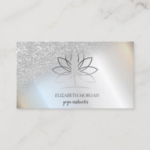 Elegante Silhouette einer Frau mit Silberbokeh Lot Visitenkarte