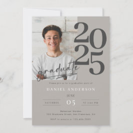 Elegante Simple Foto Script Graduation Party Einladung