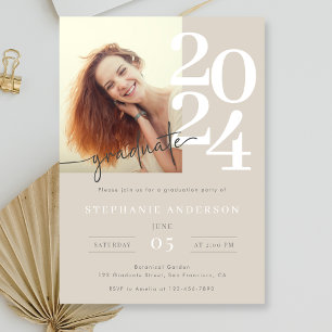 Elegante Simple Foto Script Graduation Party Einladung