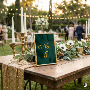 Elegante Smaragdgrüne Wasserfarbe Gold Hochzeit Tischnummer