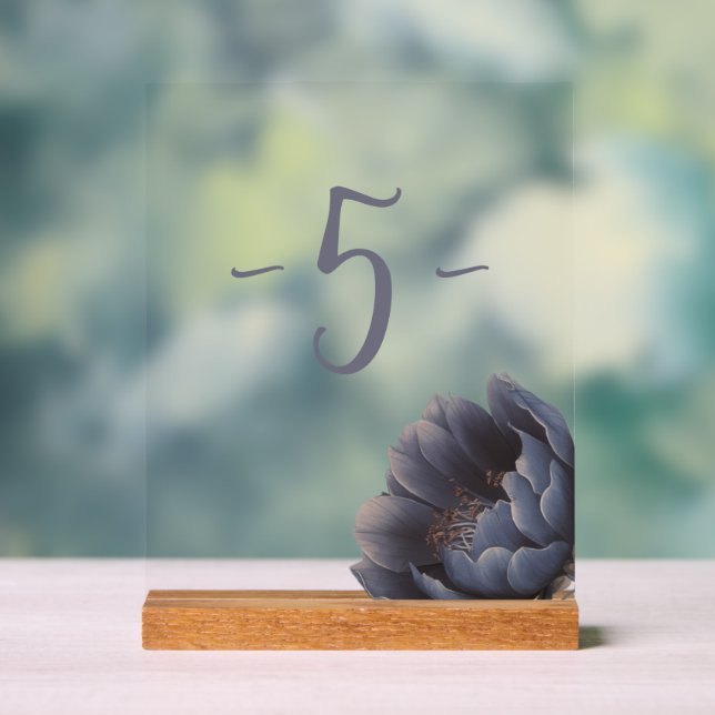 Elegante staubige blaue Blume Tischnummer Acrylschild (Neutral)