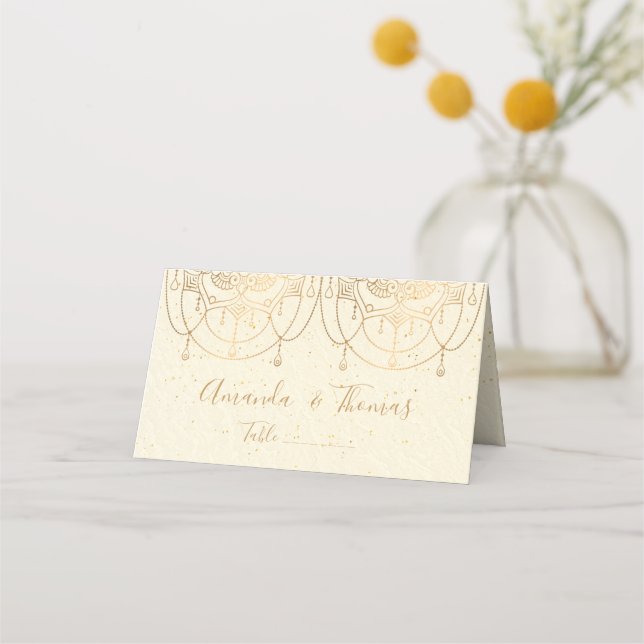 Elegante, traditionelle indische Designhochzeit Platzkarte (Vorderseite)