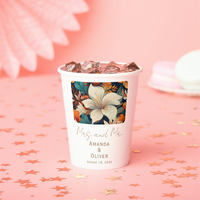 Elegante Tropical Blume Mrs. Floral Wedding Pappbecher (Insitu)