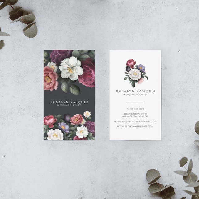 Elegante Vintage dunkle Blüte auf schwarz | Vertik Visitenkarte (Von Creator hochgeladen)