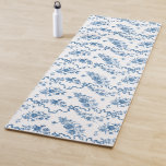 Elegante Vintage, gravierte blaue Rose und Ribbons Yogamatte<br><div class="desc">Elegant und romantisch blau eingeprägte Vintage Rose,  Blume,  Weinberge,  Blätter und Schmetterlinge mit Bändern und Bögen verwoben auf einem weißen Hintergrund.</div>