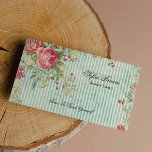 Elegante, Vintage, schicke rosa, blumengeschmückte Visitenkarte<br><div class="desc">Eleganter Vintager schick rosa Rosen blühende rustikale blaue Streifen Aquarell Schönheitssalon.</div>