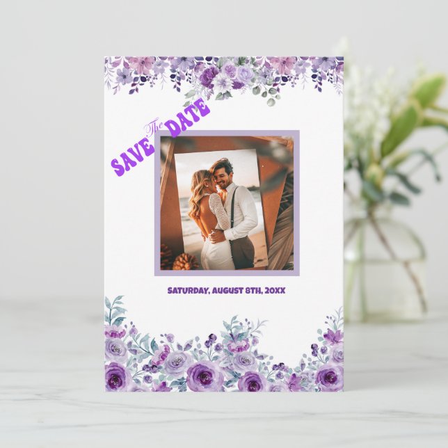 Elegante violette Blume Save The Date (Stehend Vorderseite)