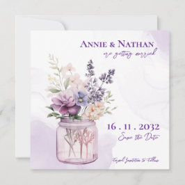 Elegante violette Blumen in Mason Jar Blumenzehen Ankündigung