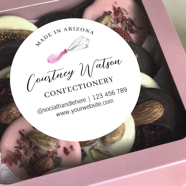 Elegante Wasserfarbe gebacken mit Liebe Catering Runder Aufkleber (Pink watercolor whisk bakery sticker to finish off your desserts packaging design)