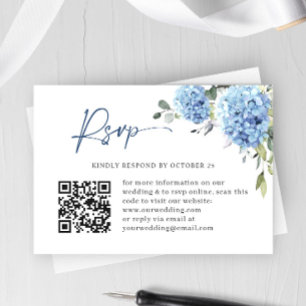 Elegante Watercolor Blue Hydrangea Wedding QR Code RSVP Karte