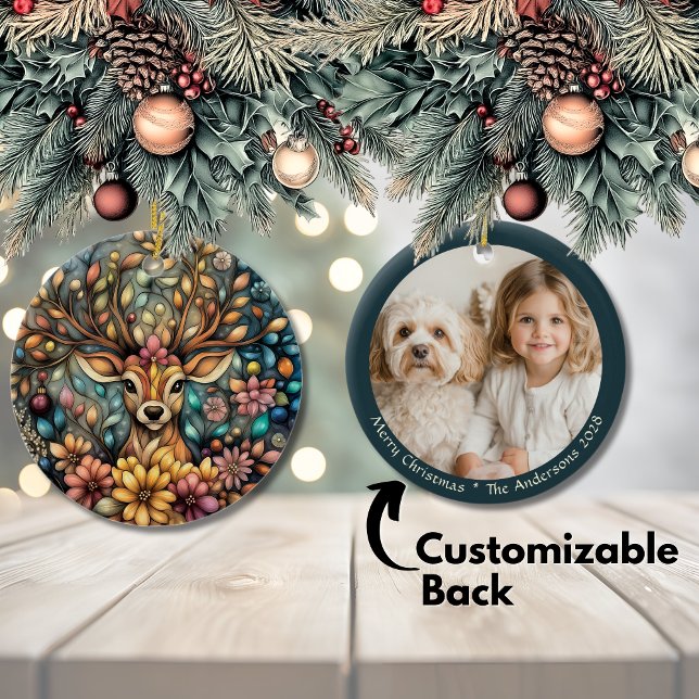 Elegante Weihnachten Rentier individuell anpassbar Keramik Ornament (Elegant Reindeer Christmas Customizable Ceramic Ornament)