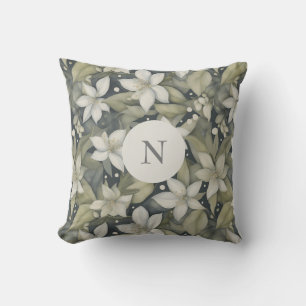 Elegante weiße Blüten w Sage Blätter auf Grau Kissen