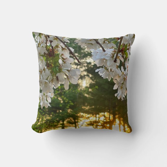 Elegante weiße Blütenbäume Kissen (Vorderseite)