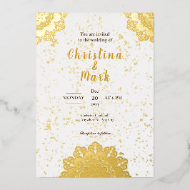 Elegante White Golden Modern Typografy Wedding Folieneinladung