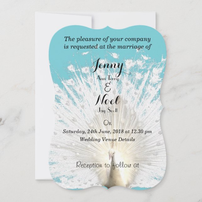 Elegante White Peacock Feathers Wedding Einladung (Vorderseite)
