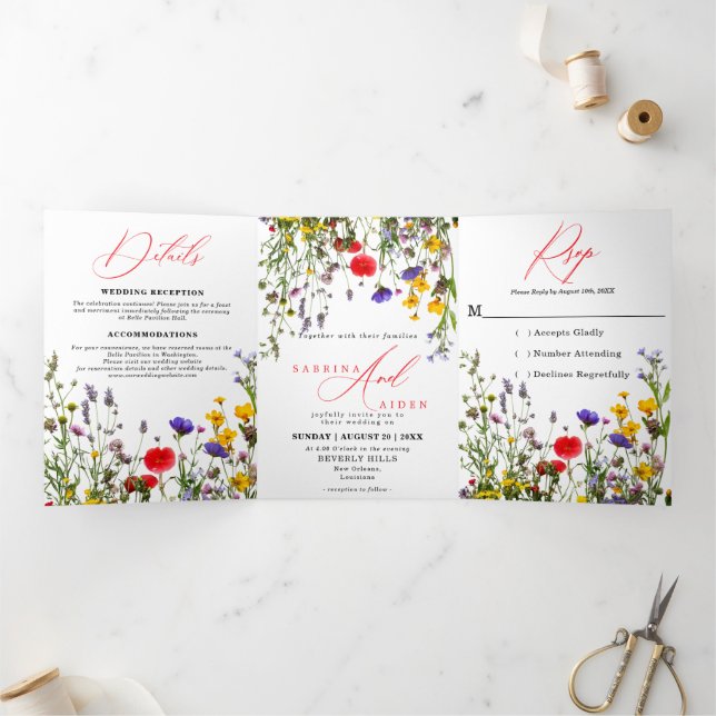 Elegante Wild Blume Blühende Gartenhochzeit Dreifach Gefaltete Ankündigung (Innenseite)