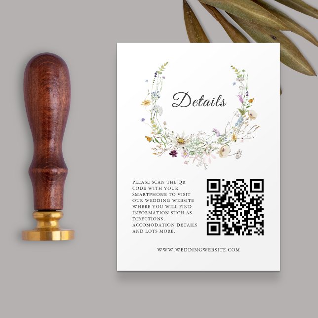 Elegante Wildblume White Wedding QRcode Details Begleitkarte (Von Creator hochgeladen)
